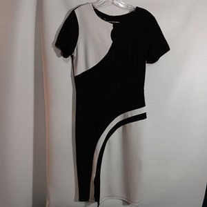 BLACK AND WHITE DRESS BY HOMEYEE